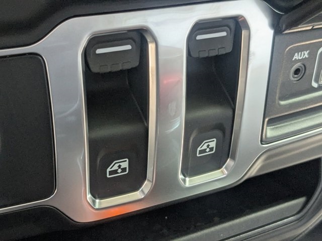 new 2025 Jeep Wrangler car, priced at $30,080