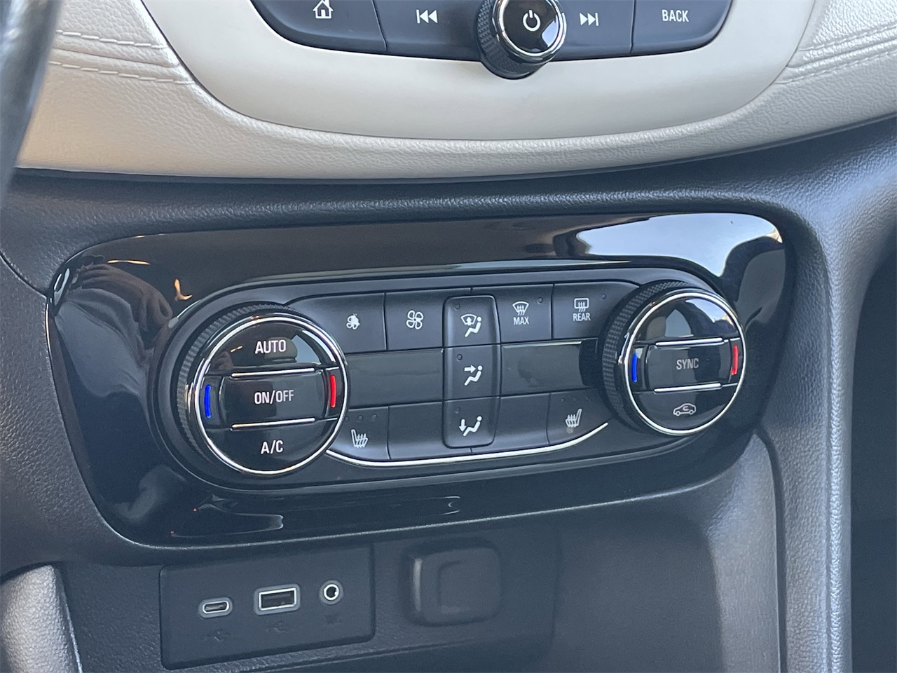 used 2021 Buick Encore GX car, priced at $17,524