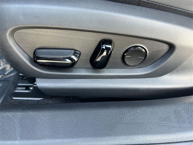 used 2021 Lexus ES car, priced at $35,940
