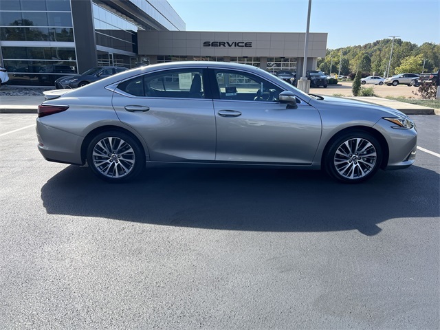 used 2021 Lexus ES car, priced at $35,940