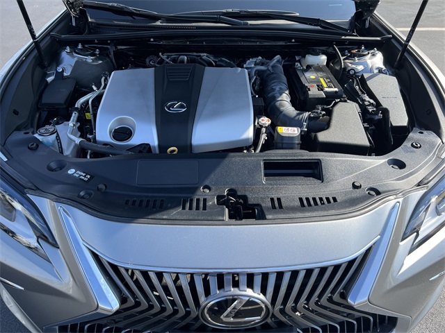used 2021 Lexus ES car, priced at $35,940