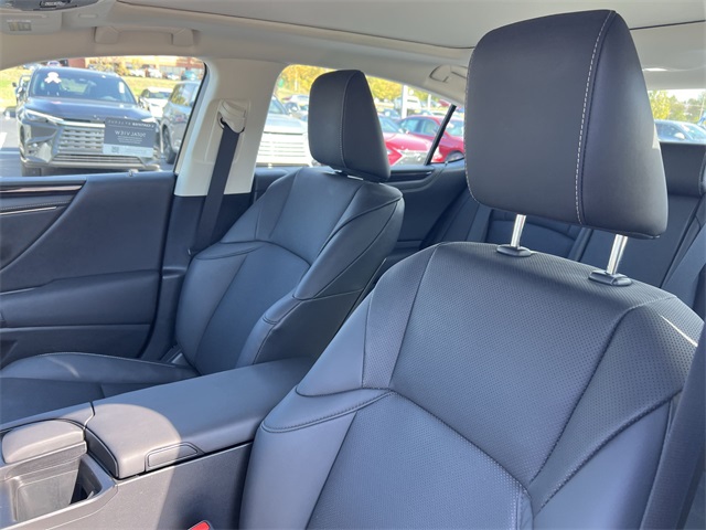 used 2021 Lexus ES car, priced at $35,940