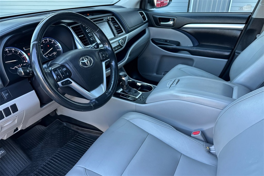 used 2017 Toyota Highlander car, priced at $22,921