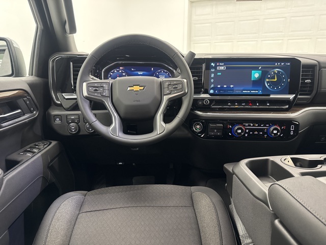 new 2025 Chevrolet Silverado 1500 car, priced at $47,990