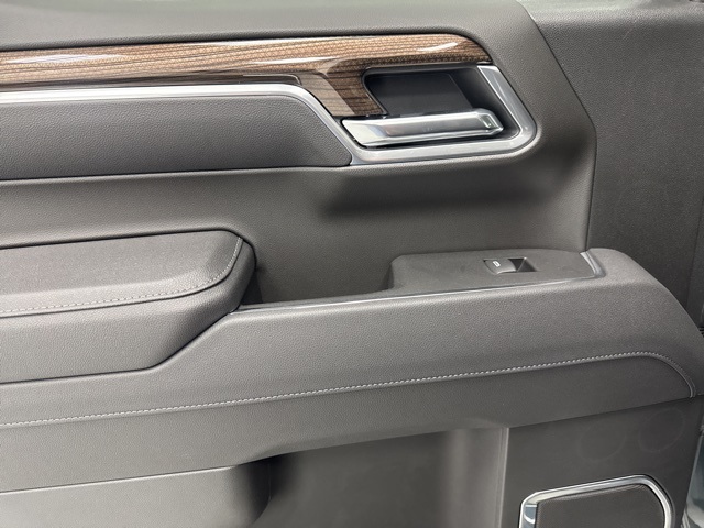 new 2025 Chevrolet Silverado 1500 car, priced at $47,990