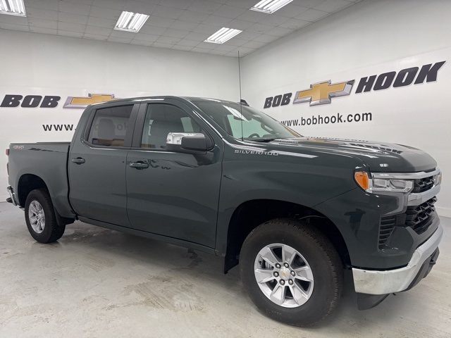 new 2025 Chevrolet Silverado 1500 car, priced at $47,990