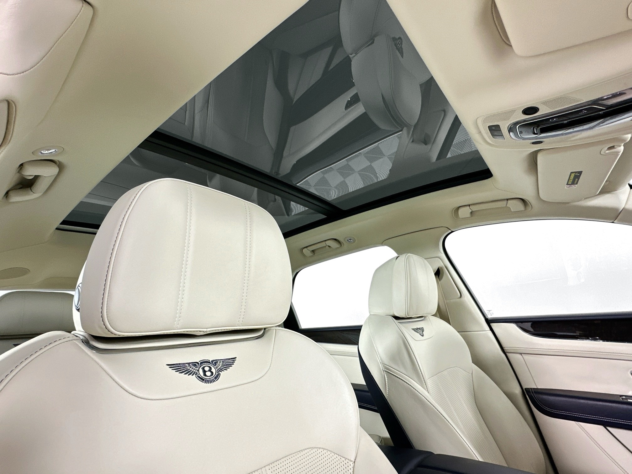 used 2019 Bentley Bentayga car, priced at $84,998