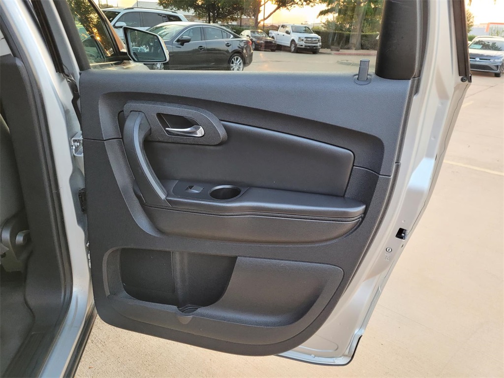 used 2012 Chevrolet Traverse car, priced at $6,299