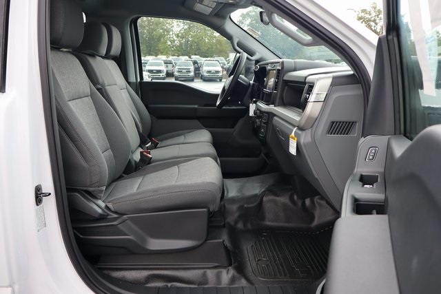 new 2026 Ford F-550SD car, priced at $92,699