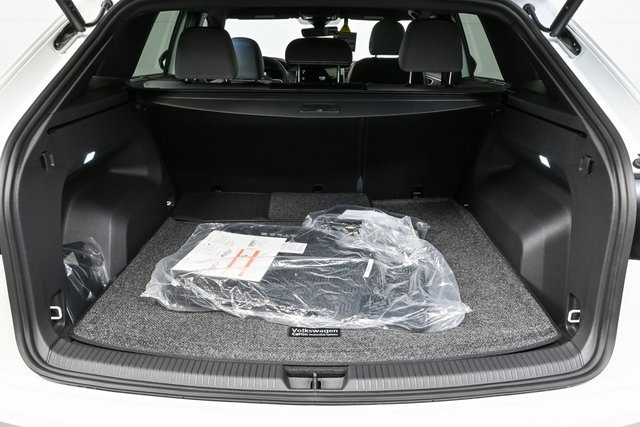 new 2026 Volkswagen Atlas Cross Sport car, priced at $54,567