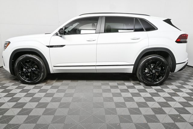 new 2026 Volkswagen Atlas Cross Sport car, priced at $54,567