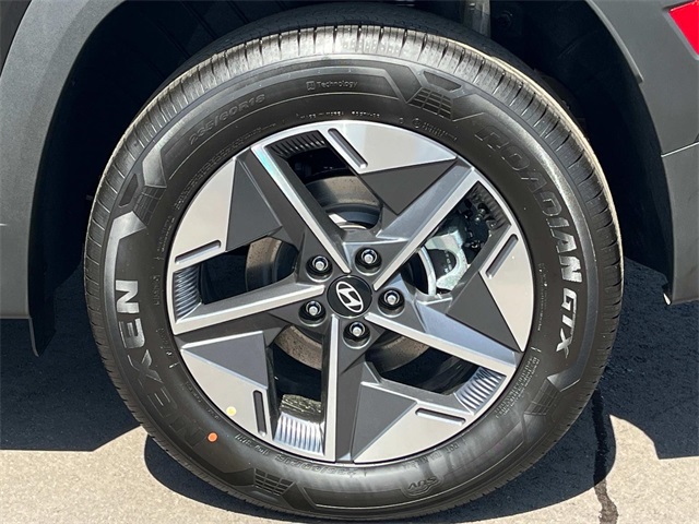 new 2025 Hyundai Tucson Hybrid car, priced at $33,440