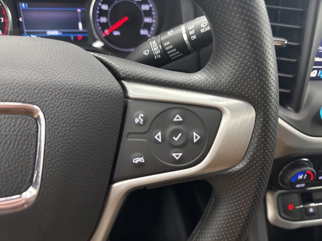 used 2023 GMC Acadia car, priced at $28,988