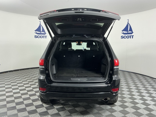 used 2021 Jeep Grand Cherokee car, priced at $24,636