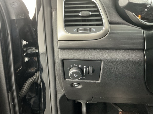 used 2021 Jeep Grand Cherokee car, priced at $24,636