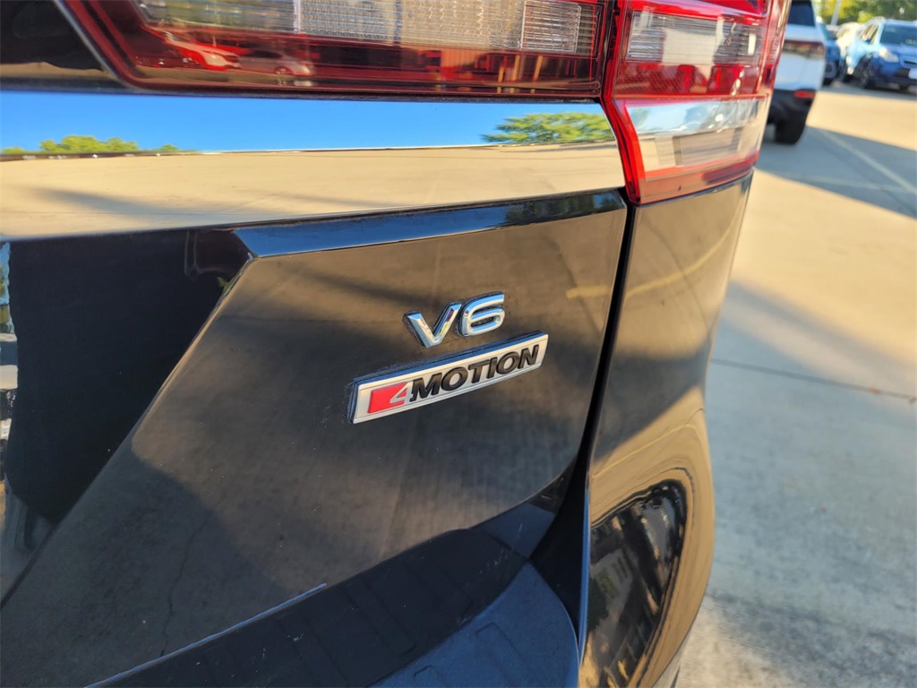 used 2019 Volkswagen Atlas car, priced at $21,566