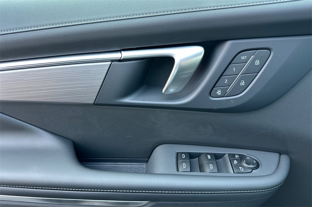 new 2026 Buick Enclave car, priced at $50,305