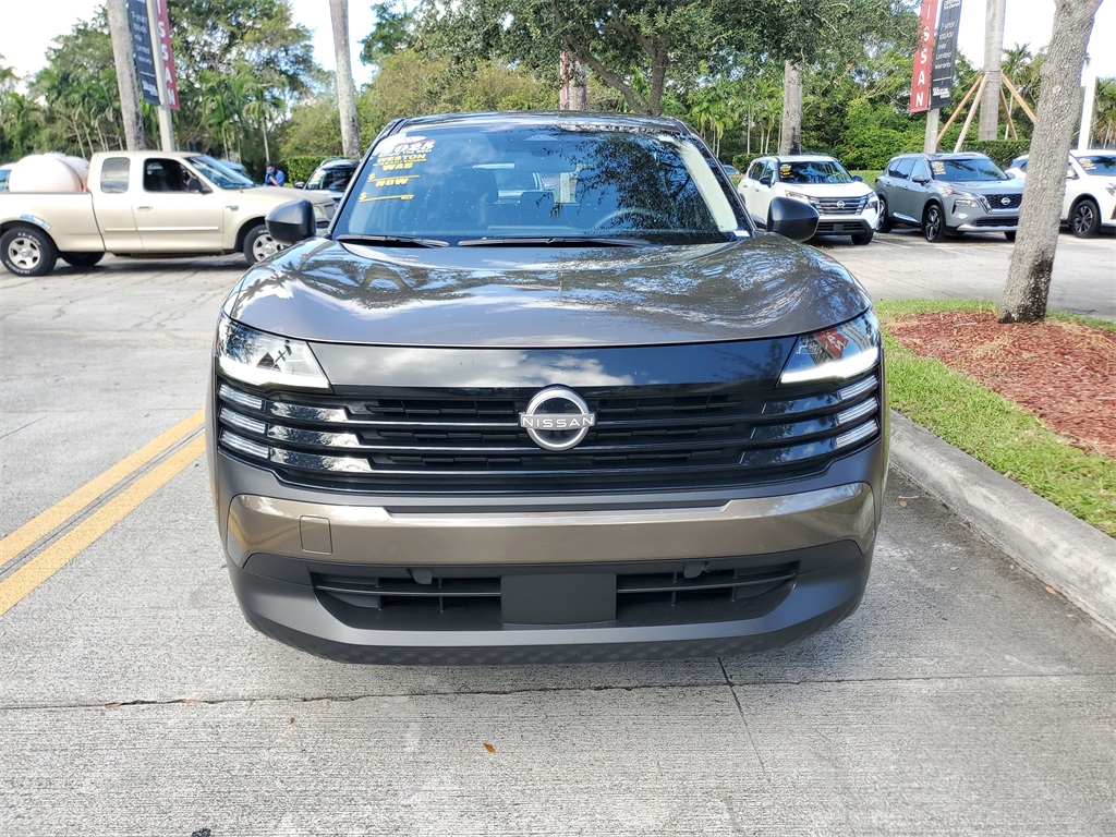 used 2025 Nissan Kicks car