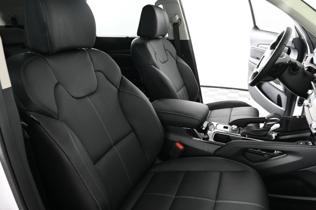 new 2025 Kia Telluride car, priced at $47,277