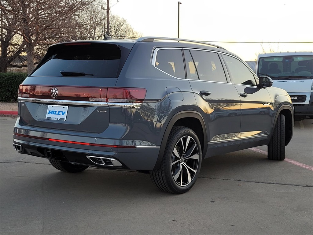 new 2025 Volkswagen Atlas car, priced at $48,348