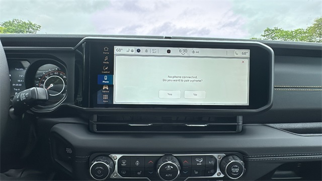 new 2025 Jeep Gladiator car, priced at $46,907