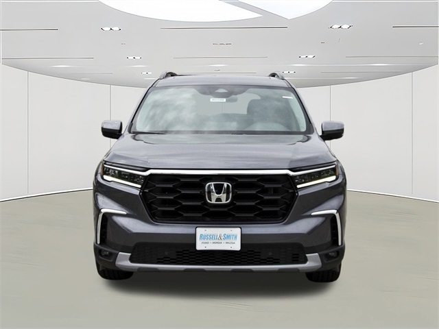new 2025 Honda Pilot car, priced at $49,008