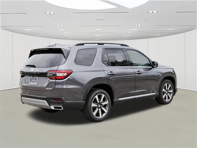 new 2025 Honda Pilot car, priced at $49,008