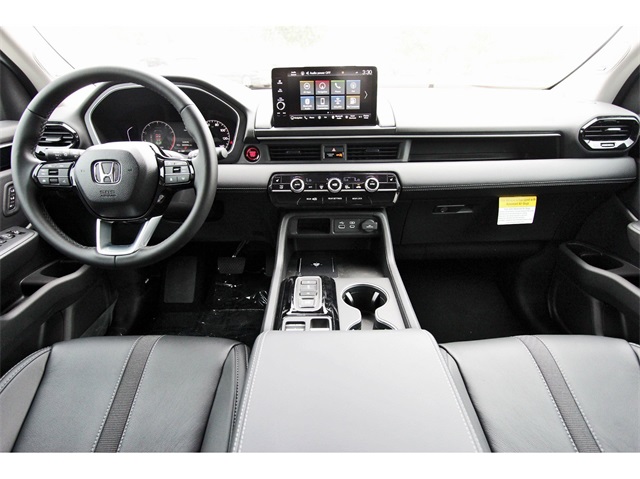 new 2025 Honda Pilot car, priced at $49,008