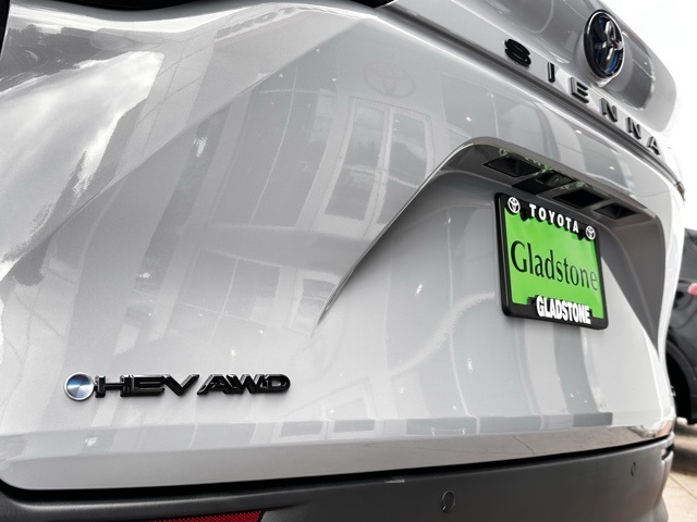 new 2025 Toyota Sienna car
