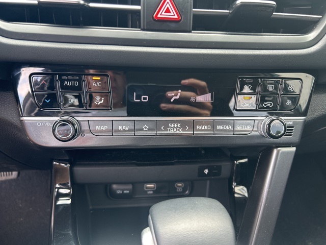 used 2024 Kia Seltos car, priced at $28,990