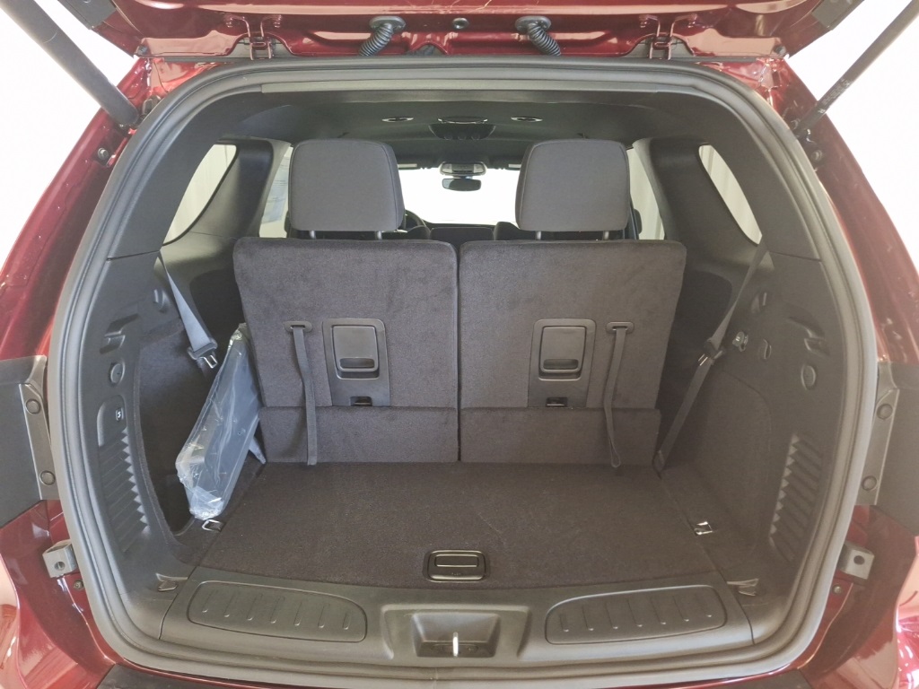new 2025 Dodge Durango car, priced at $38,999