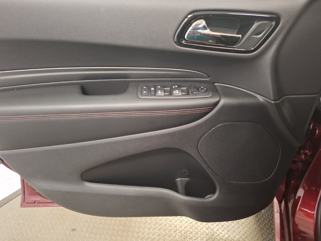 new 2025 Dodge Durango car, priced at $38,999