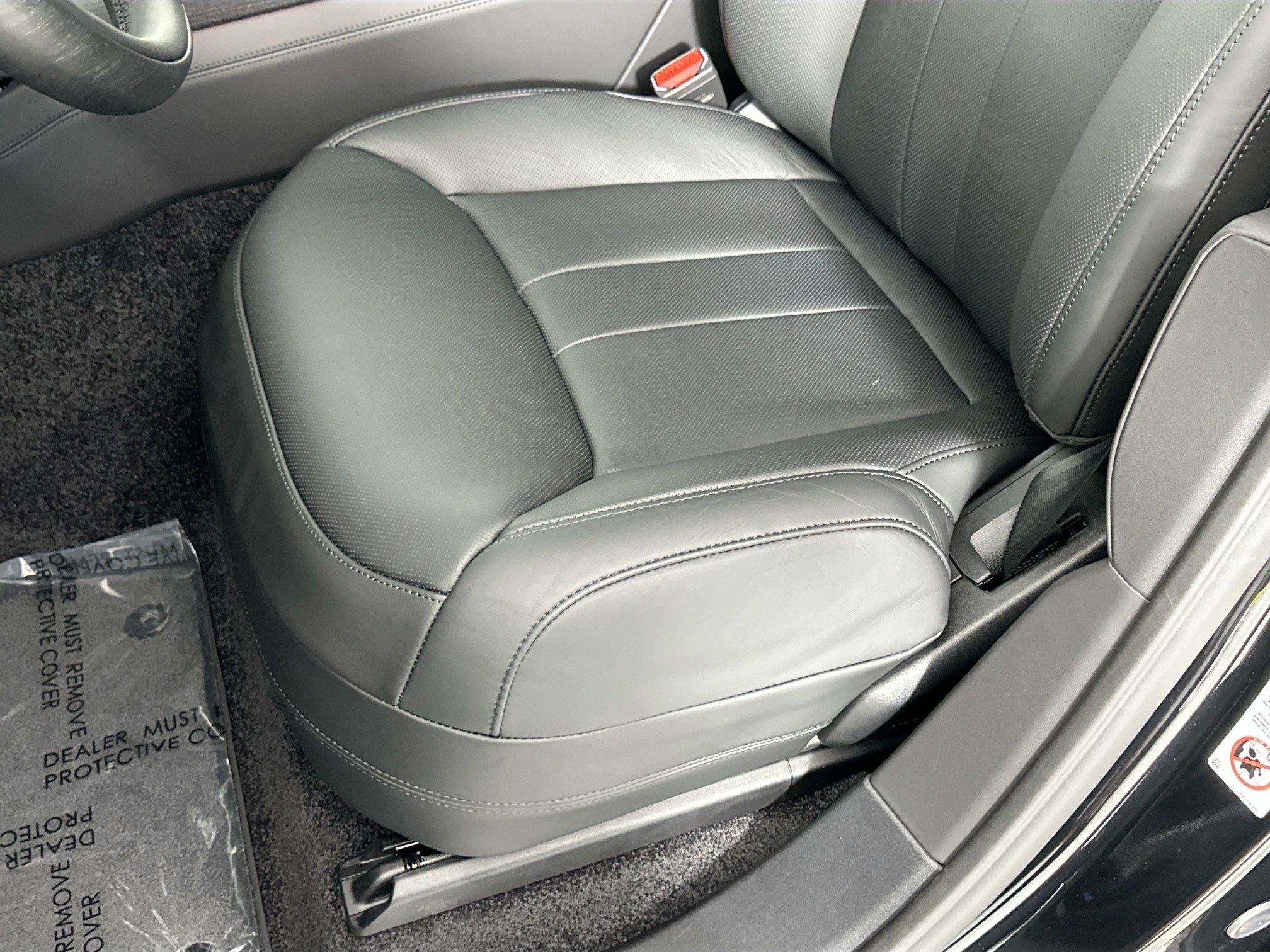 new 2025 Land Rover Range Rover car, priced at $182,180