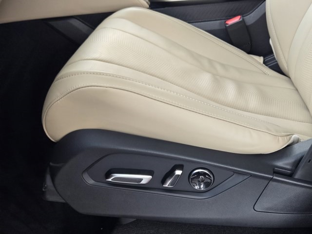 used 2025 Acura MDX car, priced at $49,800