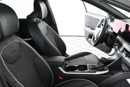 new 2025 Kia K4 car, priced at $28,088