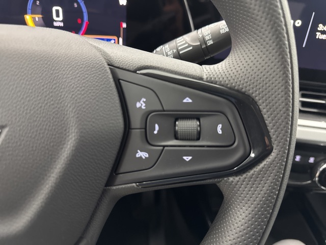 new 2025 Chevrolet Trax car, priced at $23,500
