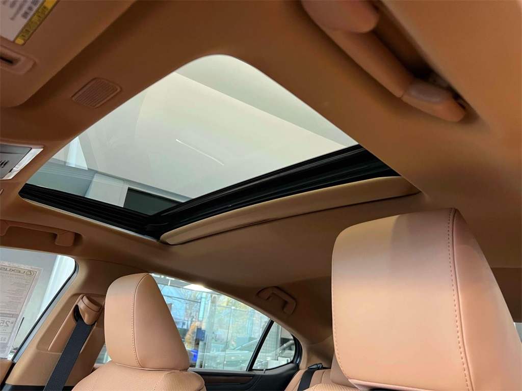 new 2025 Lexus ES car, priced at $50,225