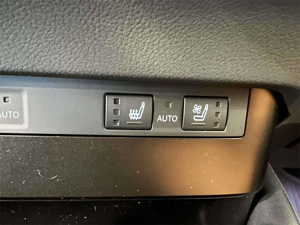 new 2025 Lexus ES car, priced at $50,225