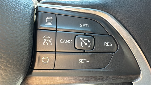 new 2025 Jeep Grand Cherokee car, priced at $44,494