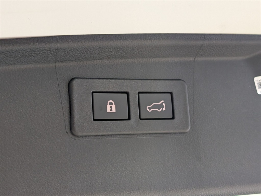 used 2025 Subaru Outback car, priced at $33,500