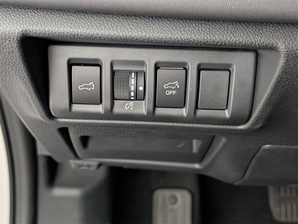 used 2025 Subaru Outback car, priced at $33,500