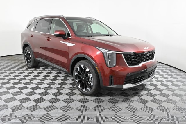new 2025 Kia Sorento car, priced at $41,185