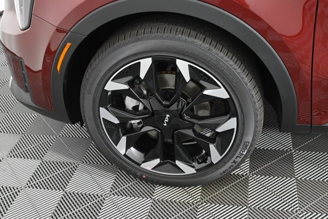 new 2025 Kia Sorento car, priced at $41,185