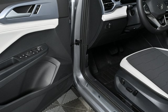 new 2025 Volkswagen Taos car, priced at $30,316