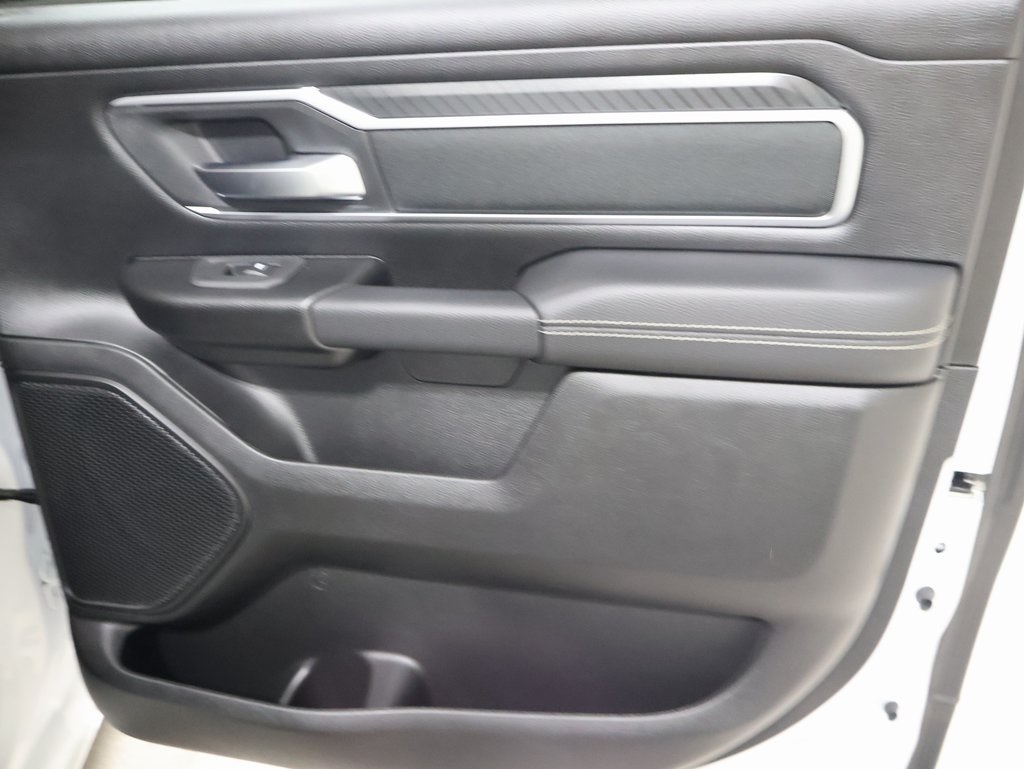 new 2025 Ram 1500 car, priced at $47,923