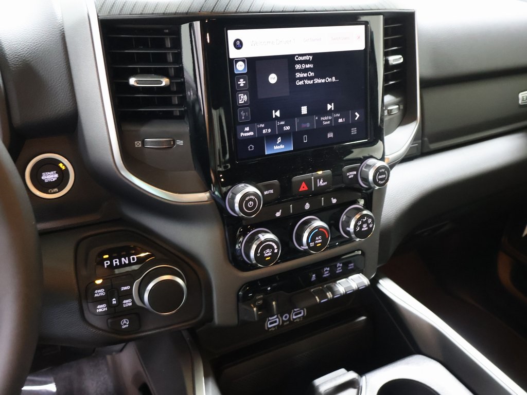 new 2025 Ram 1500 car, priced at $47,923