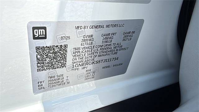 new 2026 Chevrolet Traverse car, priced at $43,695