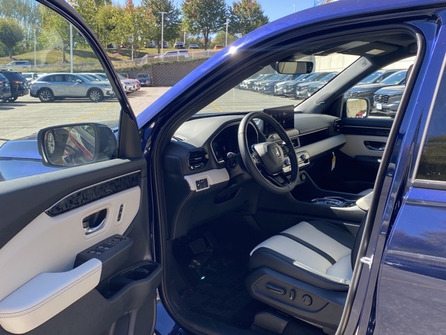 new 2026 Honda Passport car, priced at $51,155