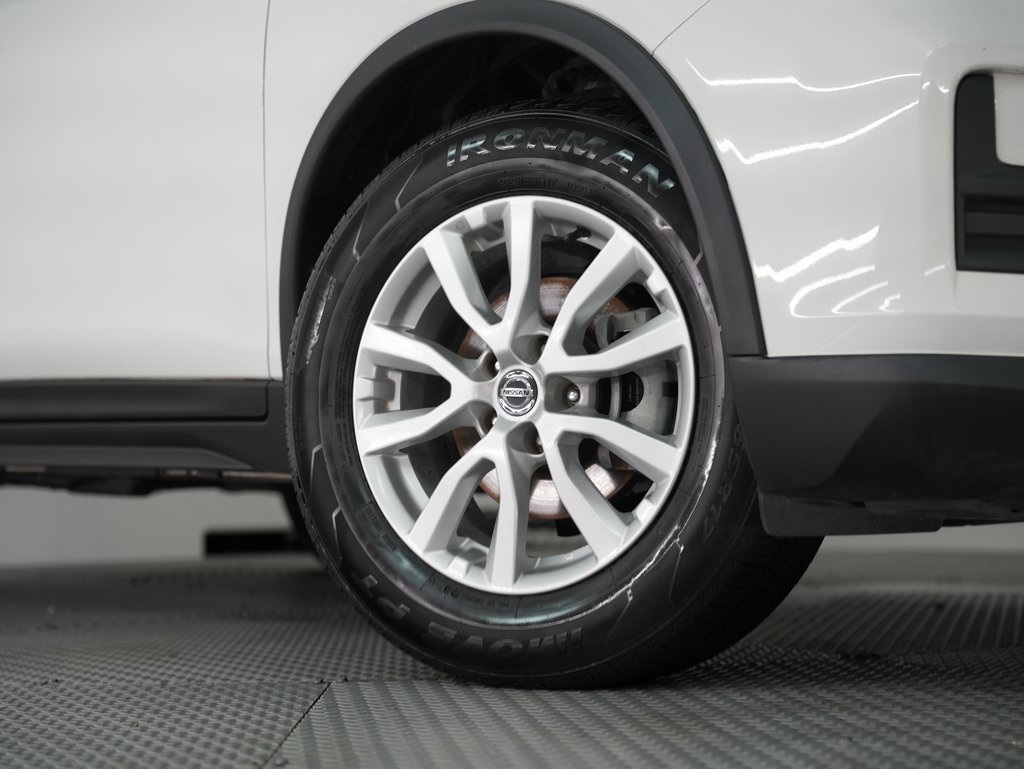 used 2020 Nissan Rogue car, priced at $15,750