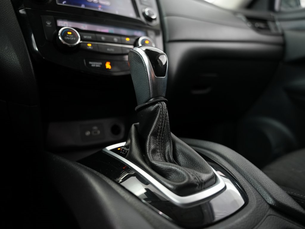 used 2020 Nissan Rogue car, priced at $15,750
